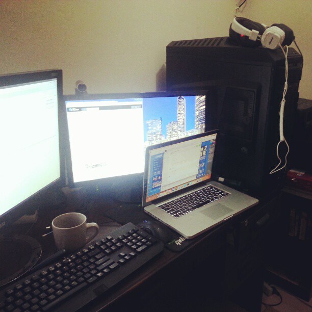 Office space by Peter Garcia